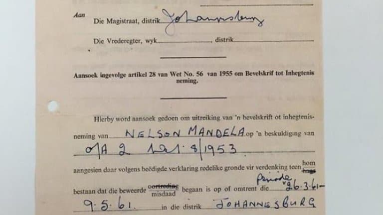Il mandato d'arresto originale di Nelson Mandela del 1961